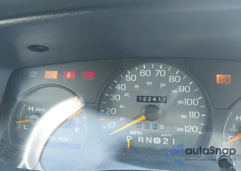 1996 Mercury Grand Marquis Gs z USA, uszkodzony, nr VIN 2MELM74W9TX692417